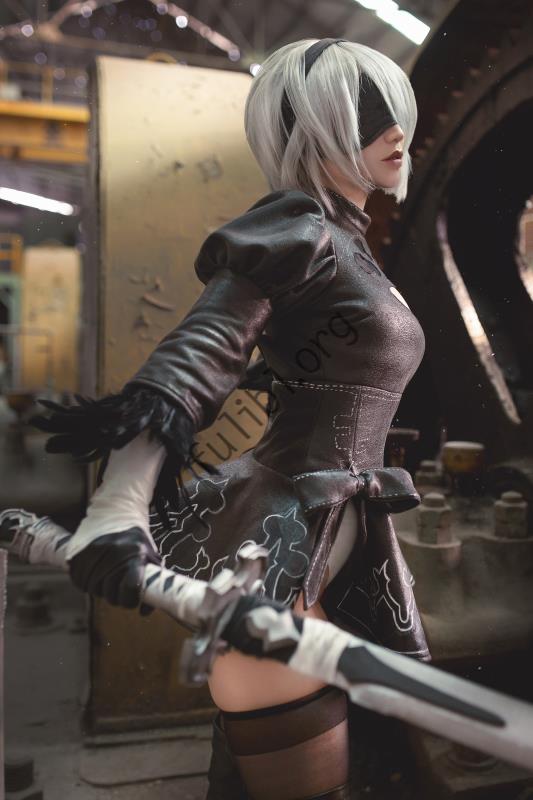 美是一种境界 还原度超高的神级2B小姐姐COS 千寻作品高清版[33P/113M]