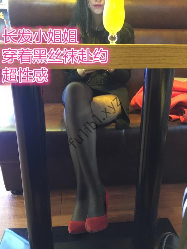 91秦先生第十部之一夜宠幸两位女神级妹子 无修正原版[9P+1V/487M]