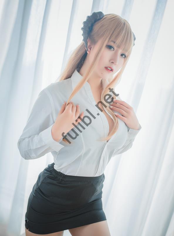 微博巨乳网红娘@猫九 5套写真合集[73P/330M]