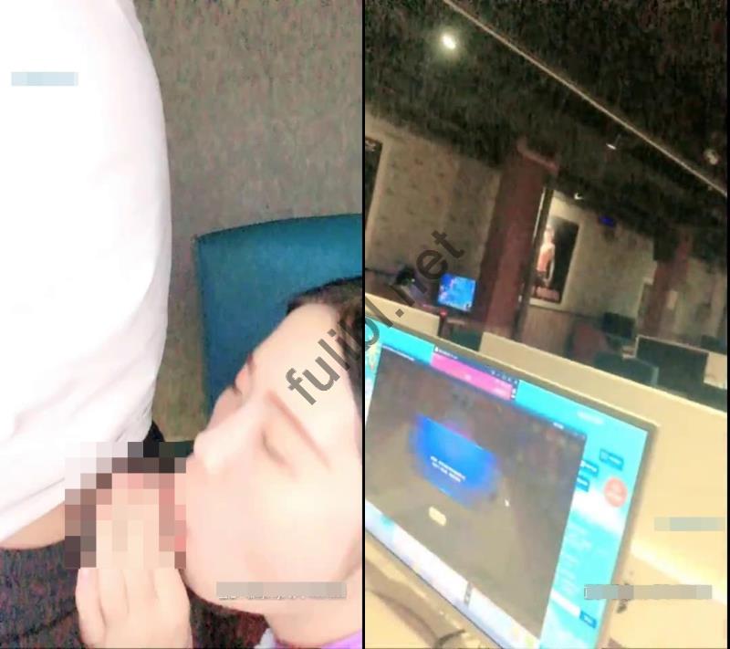 极品主播@小母狗很骚哦 网吧内的尺度直播秀[3V/1.87G]