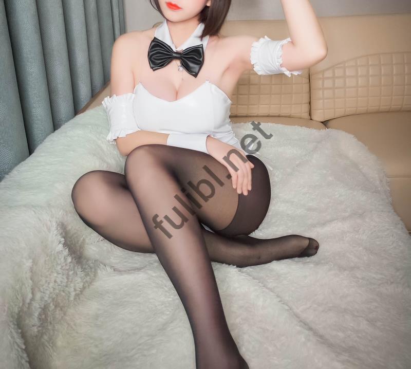 DYTV主播@黑米粥 火箭礼包4套原版合集[122P/384M]