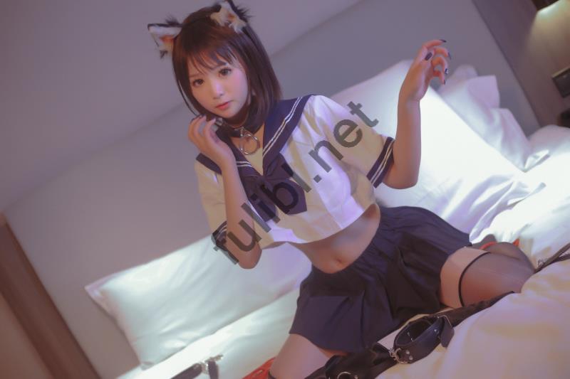 高质量coser@是青水 - 调教猫耳娘[36P/439M]