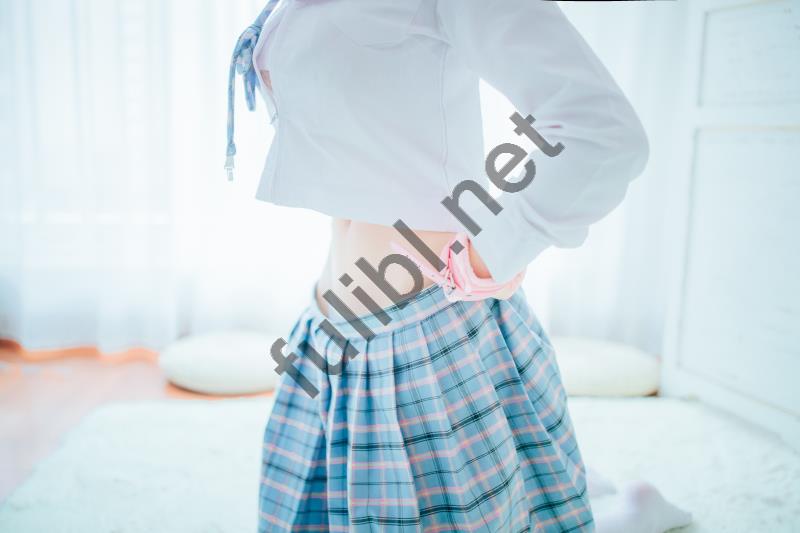 微博coser@从从从从鸾 - 囚笼少女[70P/611M]